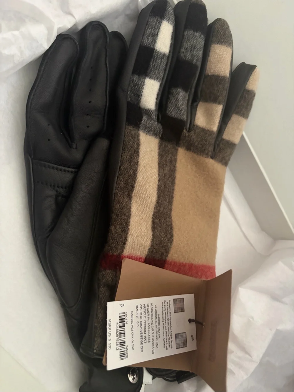 Burberry Black Leather & Camel Check Wool Gloves with Red Accent.Size 8.5 unisex